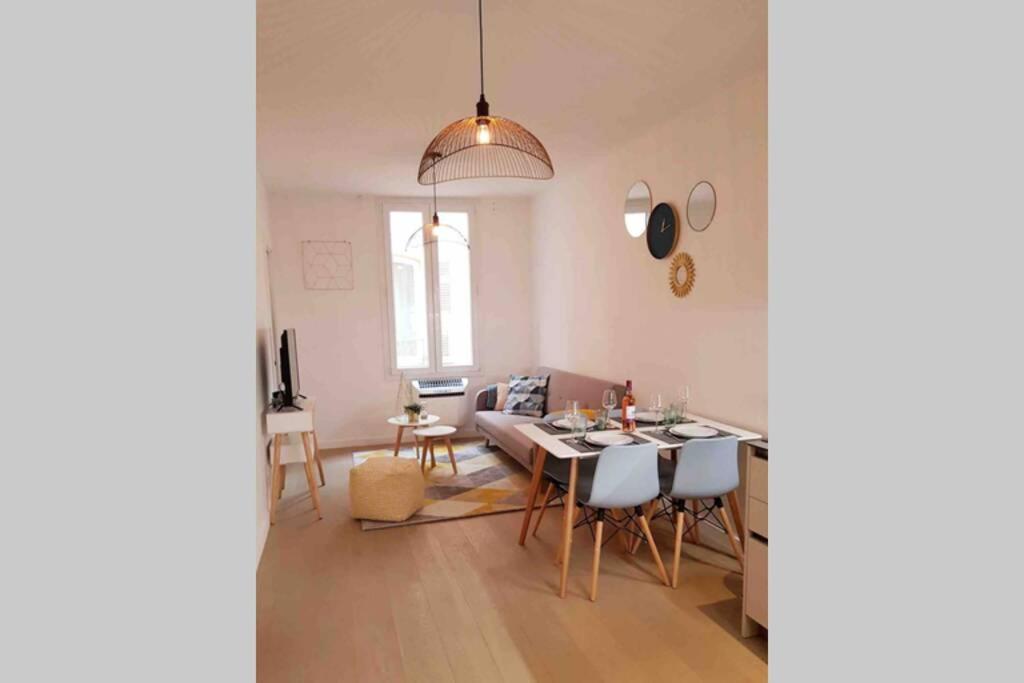 Appartement 2 Chambres Refait A Neuf, Climatise, A 2 Min De La Mer Nice Exterior photo